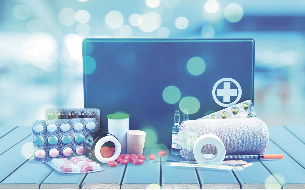 Jak na klidnou dovolenou? Správně vybavená cestovní lékárnička ušetří spoustu starostí