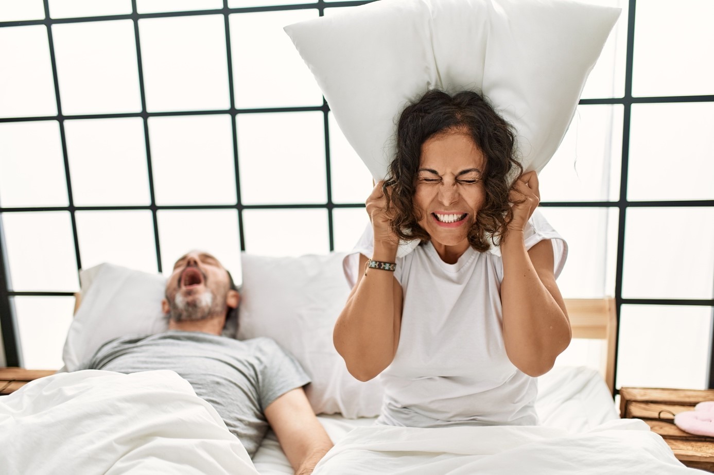 Chrápání: Příčiny, příznaky a jak se ho zbavit